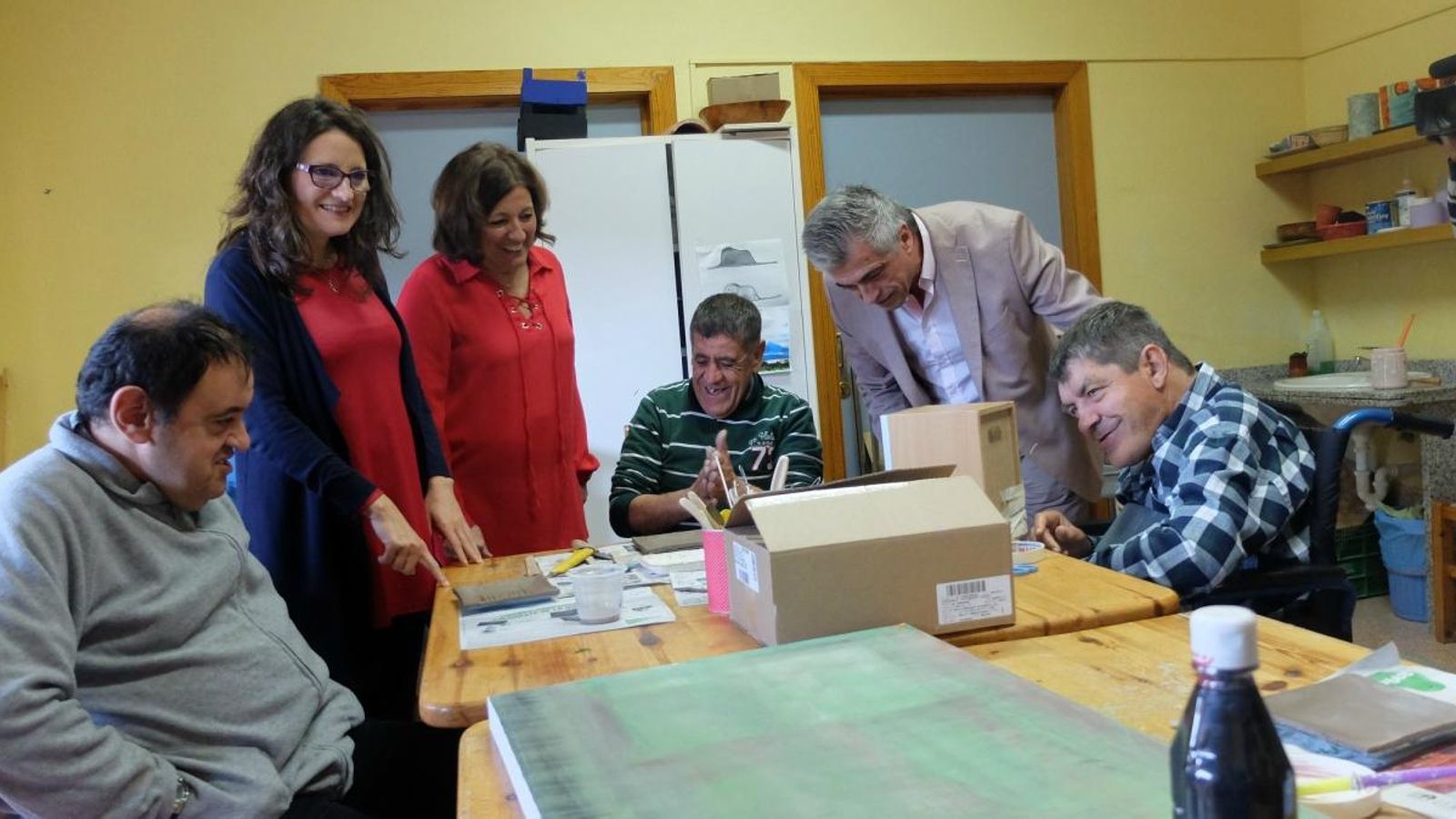 Mónica Oltra visita el centre San Rafael d'Alacant per a persones amb diversitat funcional