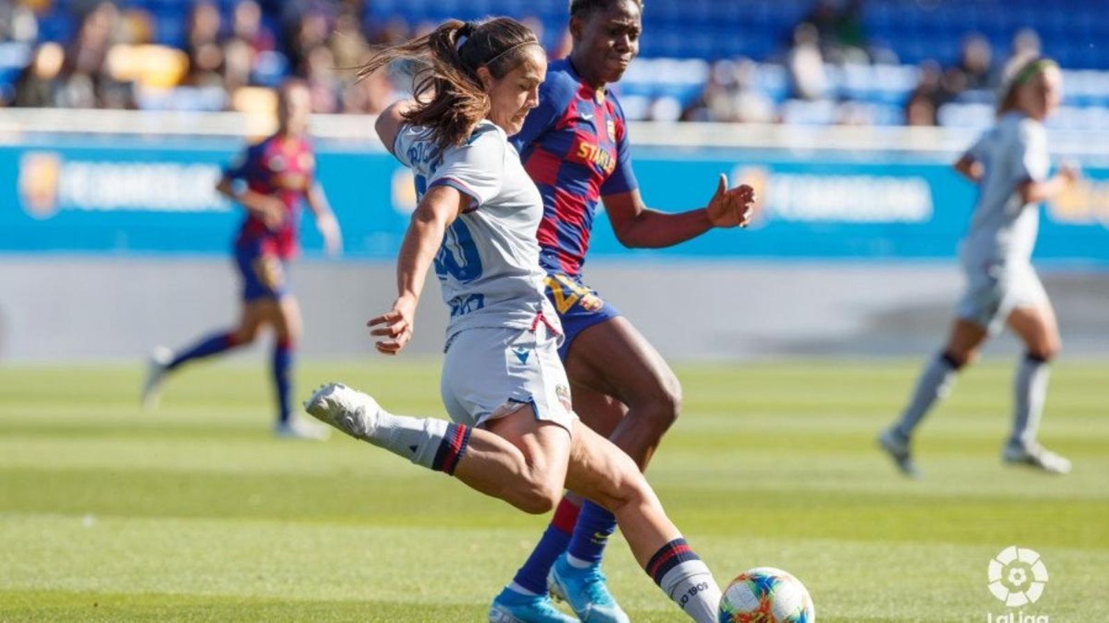 Derrota severa del Llevant contra el líder de la Lliga Primera Iberdrola