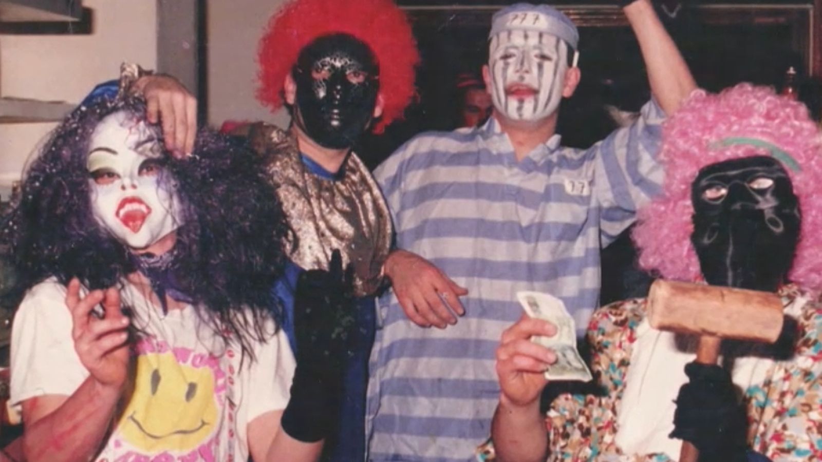 Els Carnavals de Pego: quan un disfressa es preparava durant tot un any