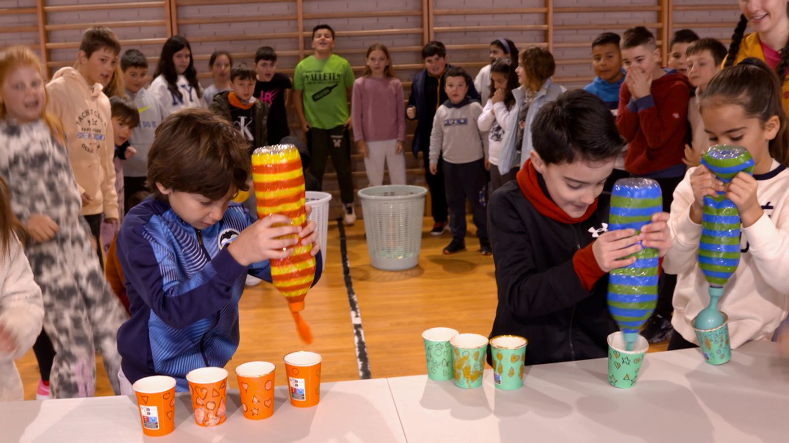1-Com un coet rànking.00_17_30_13.Imagen fija006