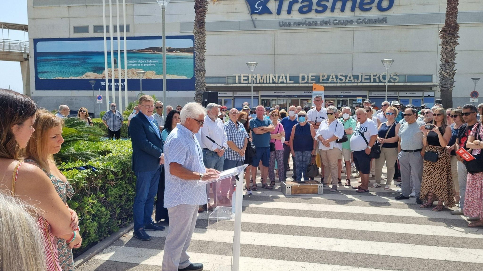 Acte d'homenatge a les víctimes del Proof Spirit