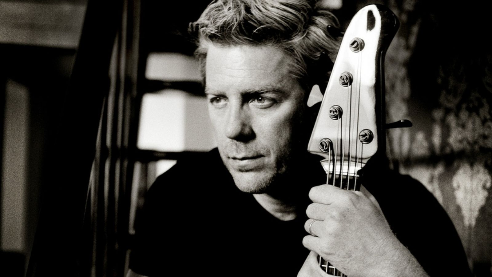 Kyle Eastwood, el fill major de Clint Eastwood, és considerat com un dels millors contrabaixistes del jazz contemporani