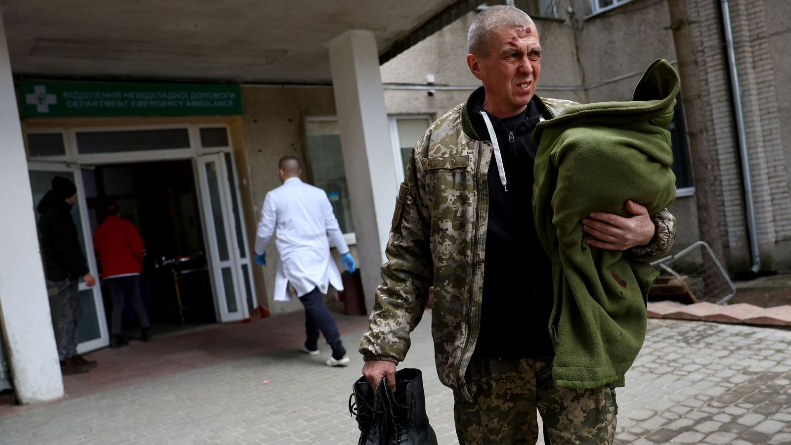 UKRAINE-CRISIS/YAVORIV-AIRSTRIKES