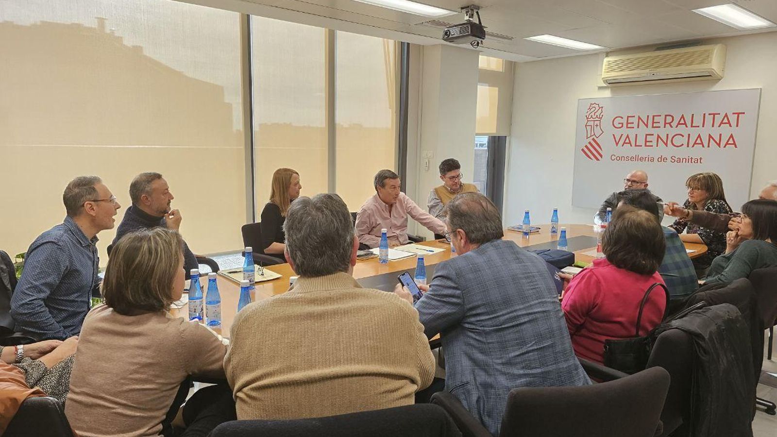 El conseller de Sanidad, Marciano Gómez, presenta les seues propostes a la Taula Sectorial amb els sindicats