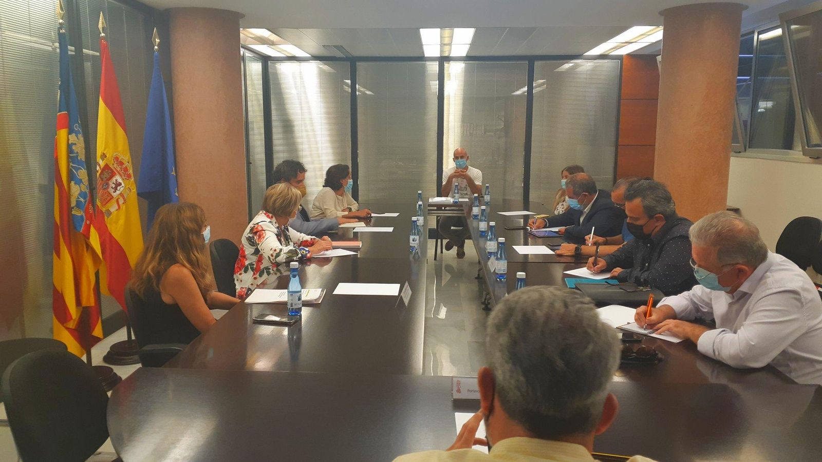 Imatge de la reunió del sector de l'oci i la conselleria de Sanitat