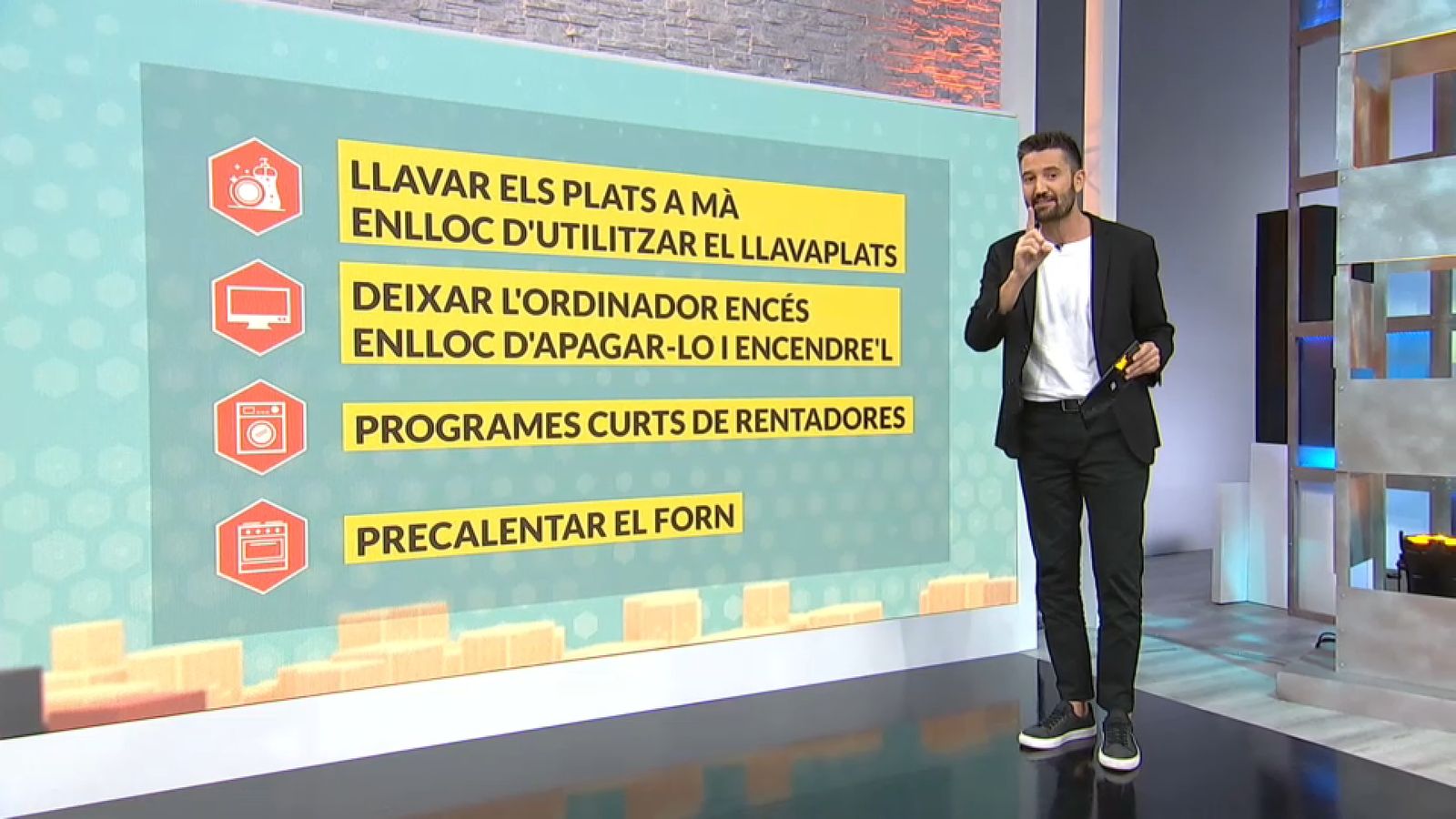 Obligats a estalviar