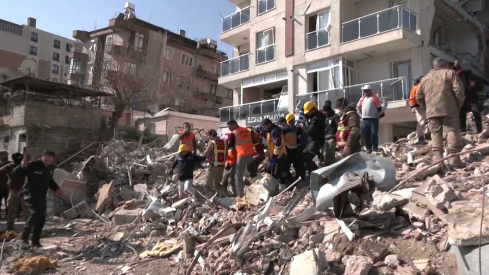 Moment del rescat a la ciutat turca d'Antioquia