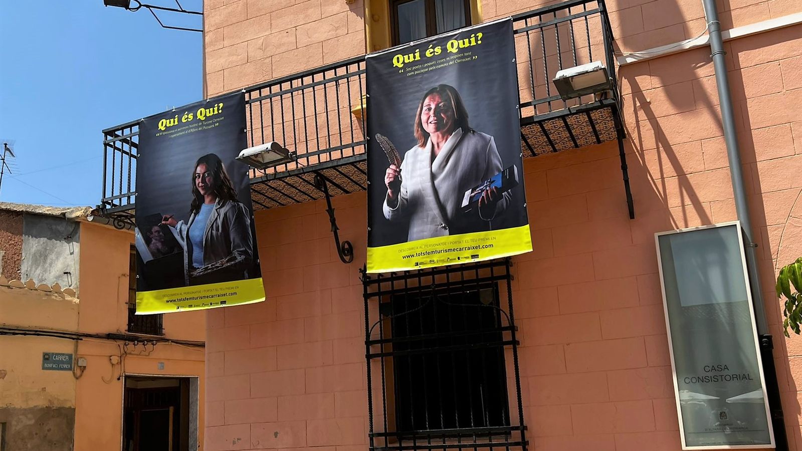 Cartells de la campanya "Qui és qui" de Carraixet