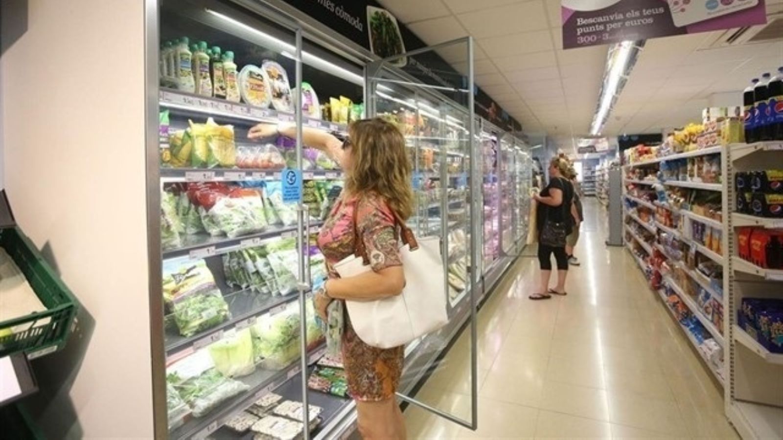 El 60% de la població valenciana ha canviat d'hàbits de consum durant el confinament