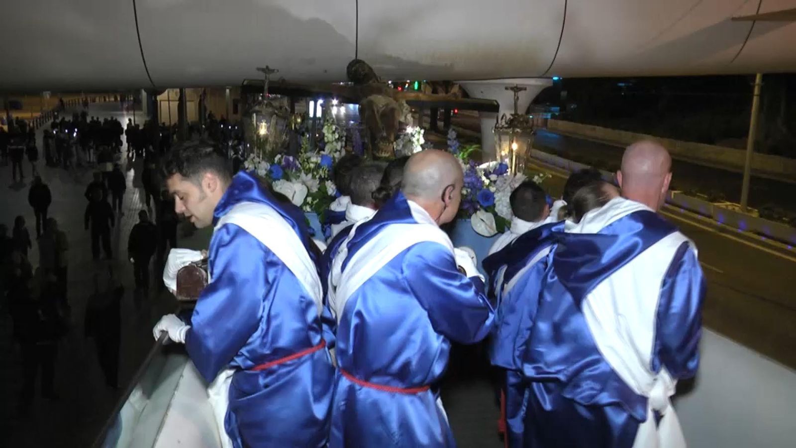 El Morenet passa per un dels reptes del recorregut, la passarel·la de la platja