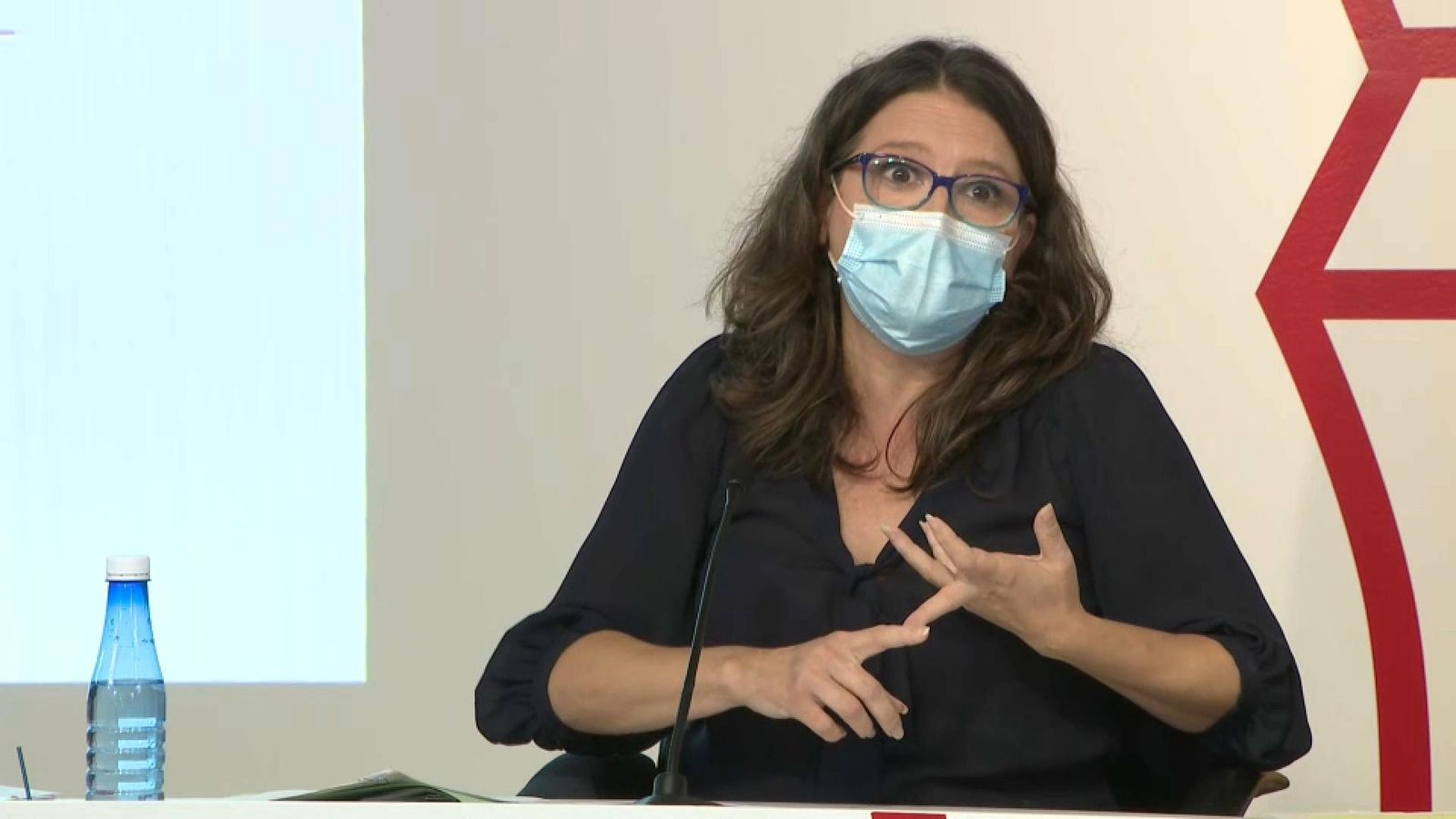 La vicepresidenta del Consell, Mónica Oltra, durant la compareixença d'aquest divendres