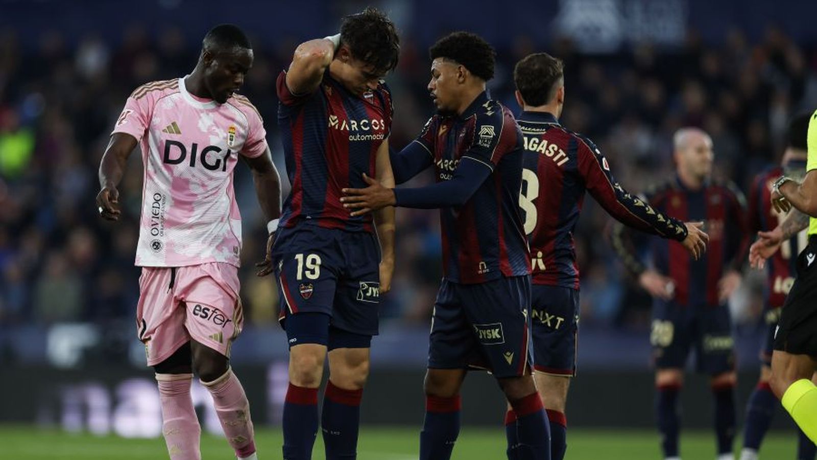 Carlos Espí ha marcat un doblet