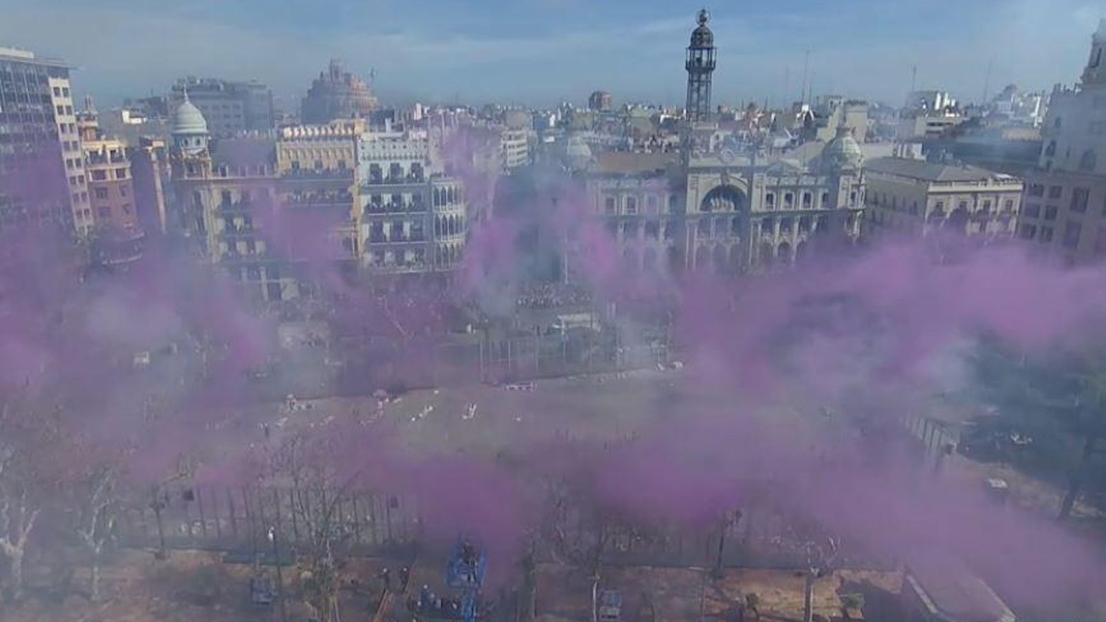 Mascletà del 7 de març en favor d'una associació contra el càncer, a càrrec de la pirotècnia Nadal-Martí de l’Olleria