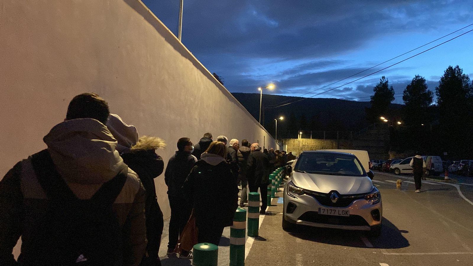 Cues a l'estadi del Collao per comprar entrades per al partit de Copa contra el Reial Madrid