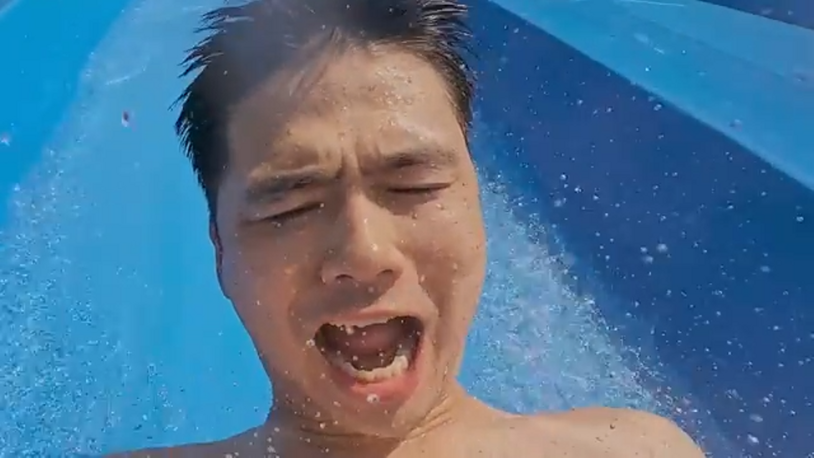 Xino xano | Estiu en majúscules (Benicàssim)