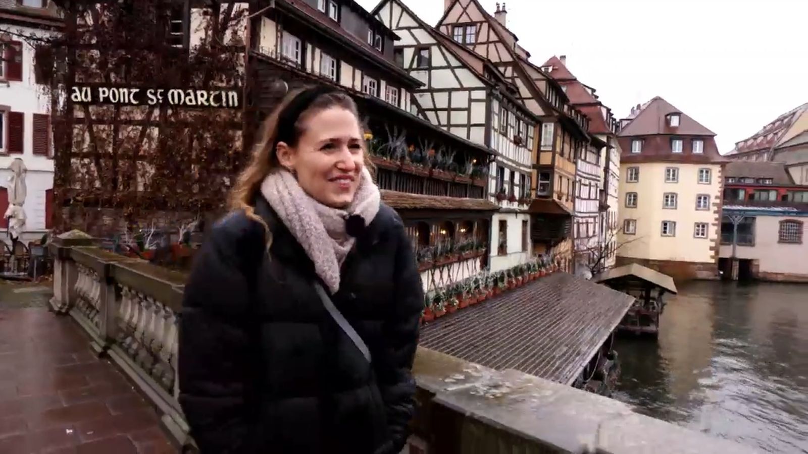 Laura Elvira, de Torrevieja, que viu a Estrasburg des de fa tres anys i mig, ens descobrirà una botiga amb més de 140 varietats de formatge