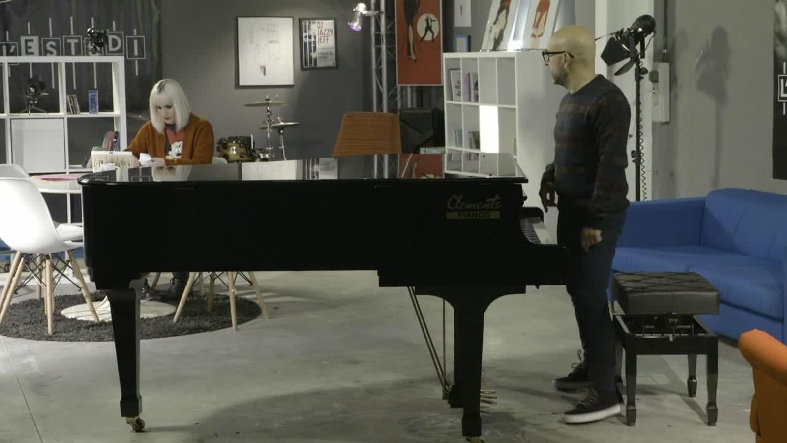 Inèrcia vs. Calmoso and the blackfang