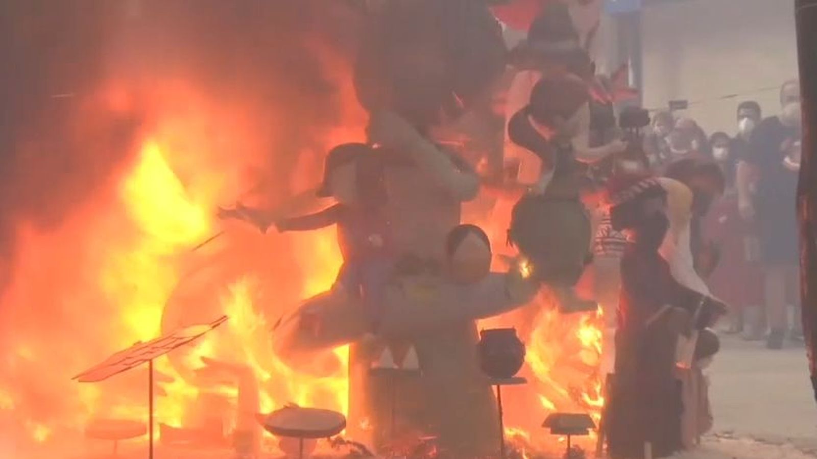 Cremà de la Falla infantil d'Exposició