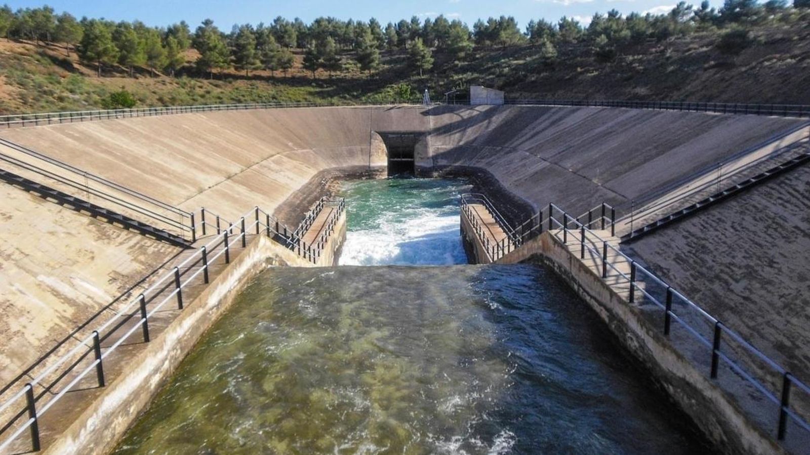 El Consell reclama una garantia per als transvasaments Tajo-Segura