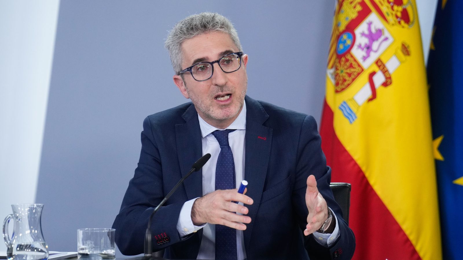 Primera roda de premsa del ministre d'Hisenda, Arcadi España, després del Consell de Ministres