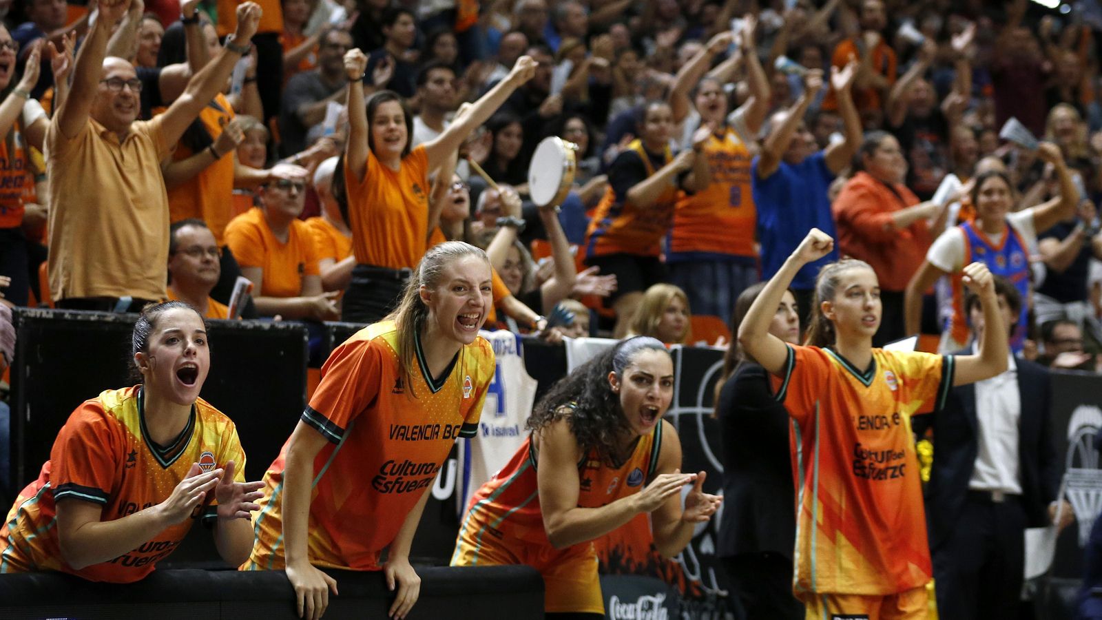 El València Basket guanya a la Virtus de Bologna en la seua estrena en l'Eurolliga