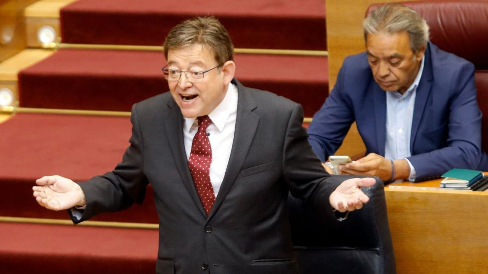 Ximo Puig, durant la sessió de control al govern valencià a les Corts