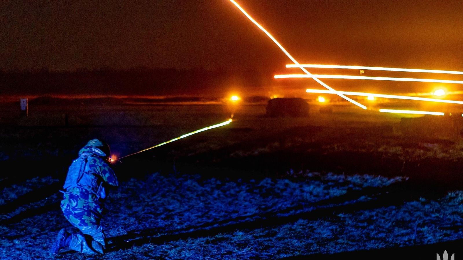 Soldat ucraïnés a la nit