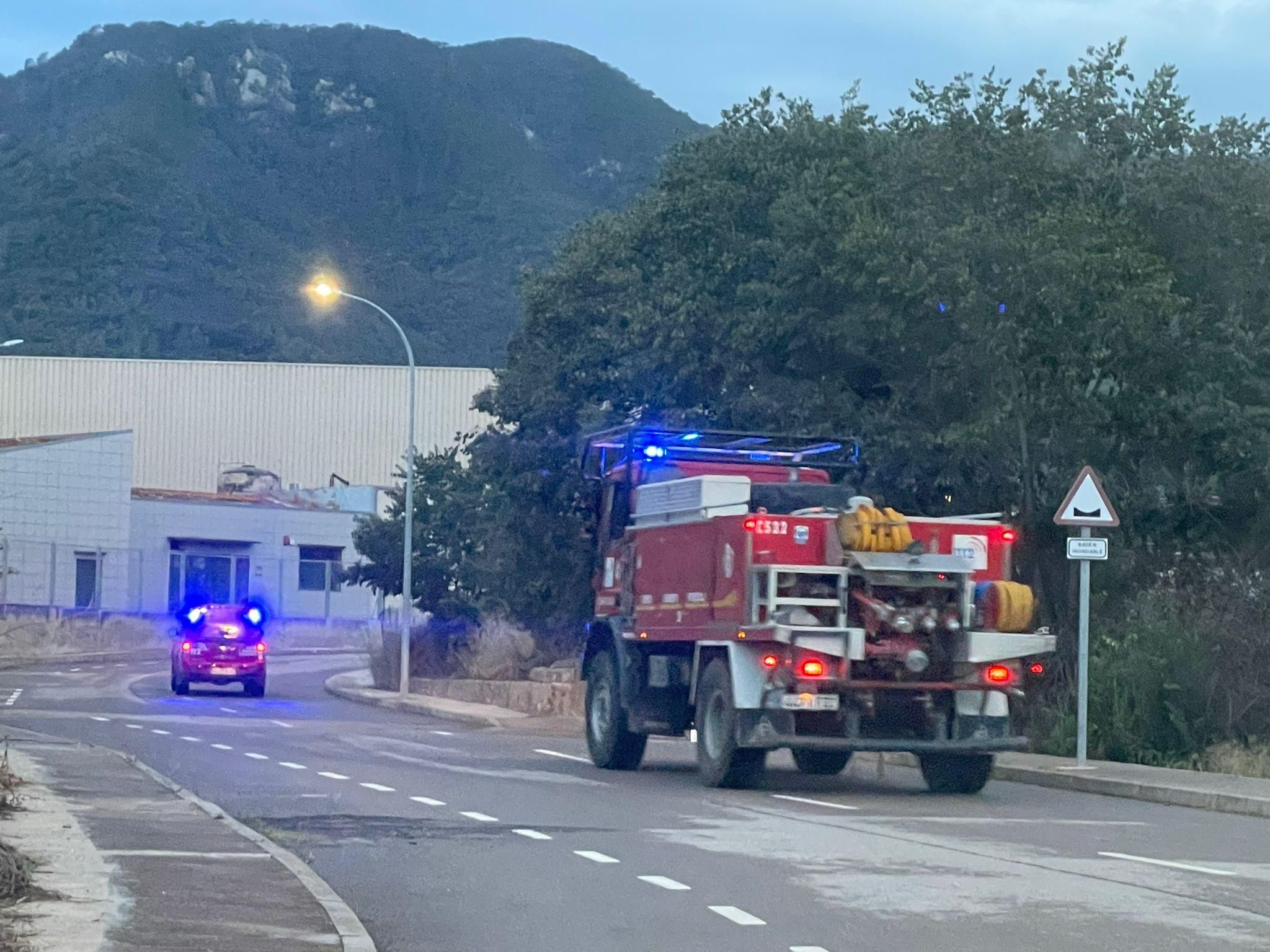 Imatge de ls treballs a l'incendi d'Artana Imatge de ls treballs a l'incendi d'Artana