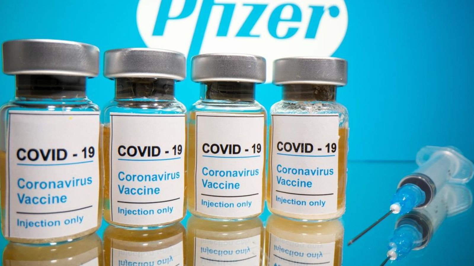 Mostra de les dosis de la vacuna de la farmacèutica Pfizer