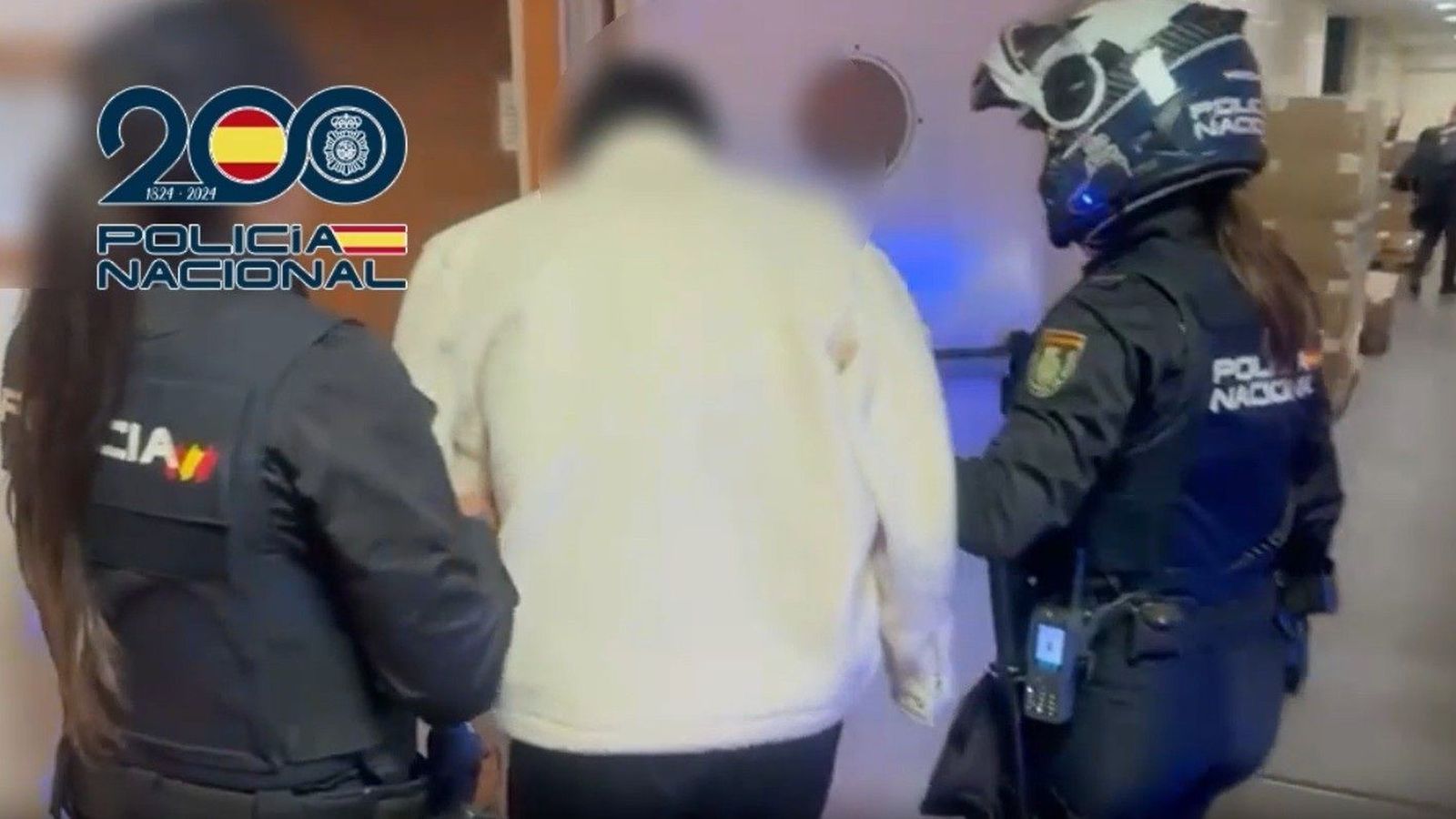 EuropaPress_7435308_policia_nacional_detiene_alicante_hombre_busca_captura_maltrato_apunalar