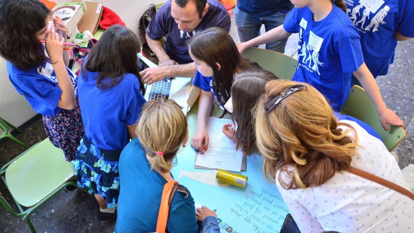 Un dels equips de l'edició anterior del Tecnovation Girls, que es va celebrar a València