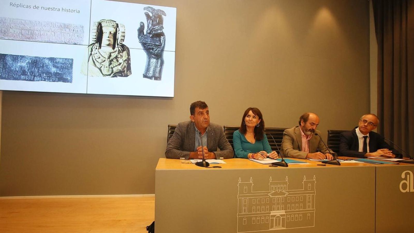 Presentació de l’exposició a la Diputació d’Alacant