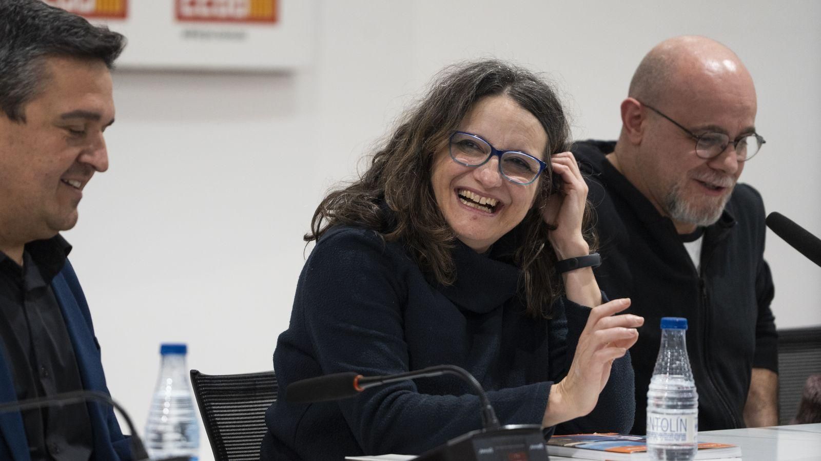 Imatge d'arxiu d'una roda de premsa de Mònica Oltra