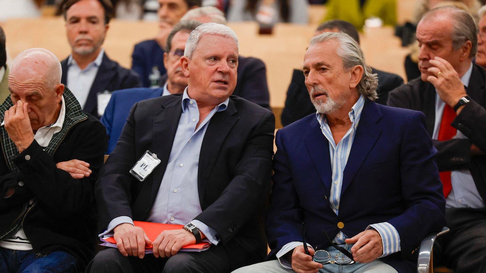 Crespo i Correa (centre i dreta), este dilluns a l'Audiència Nacional