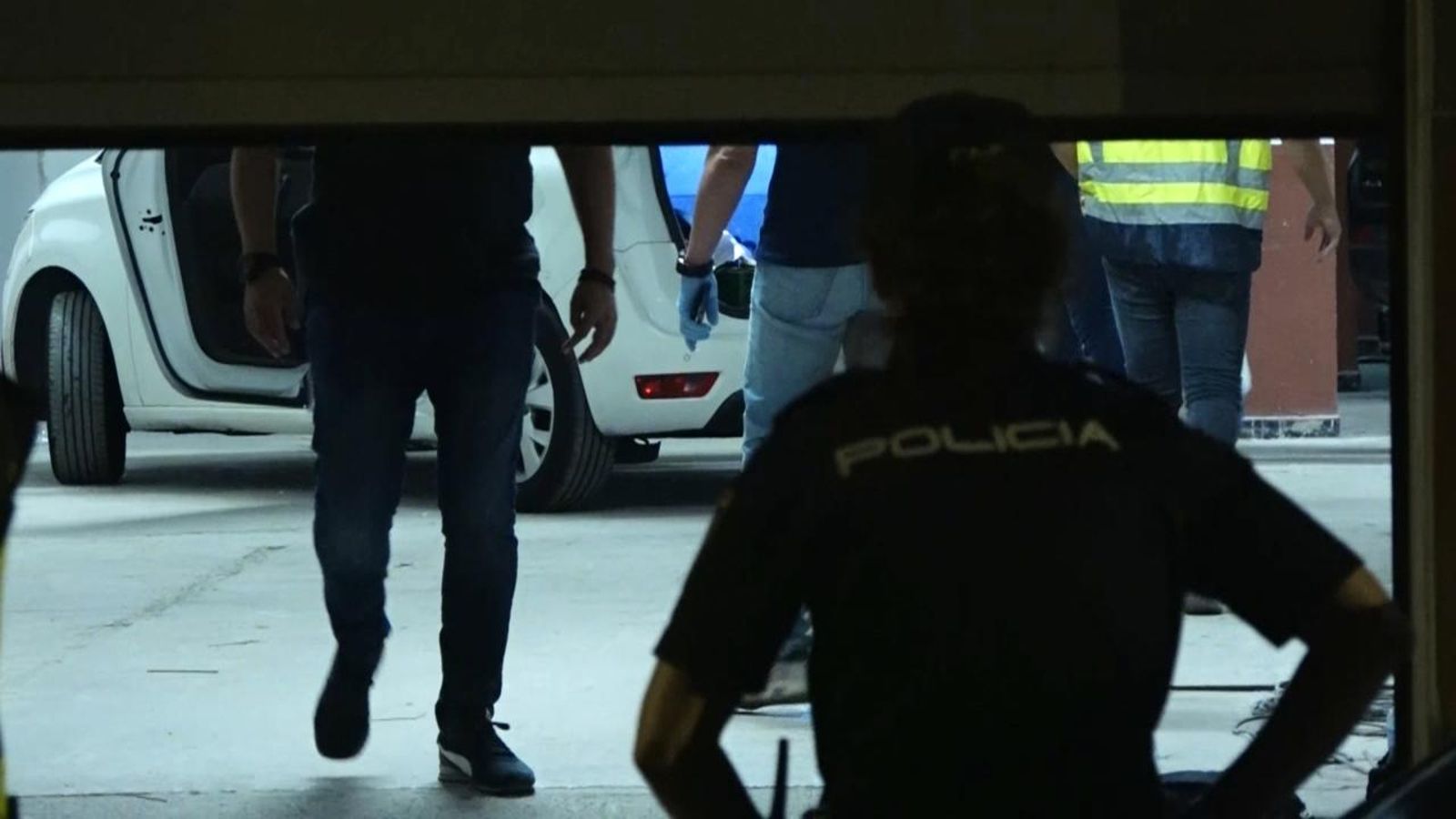 Garatge on han trobat el cos de l'home mort en Dénia