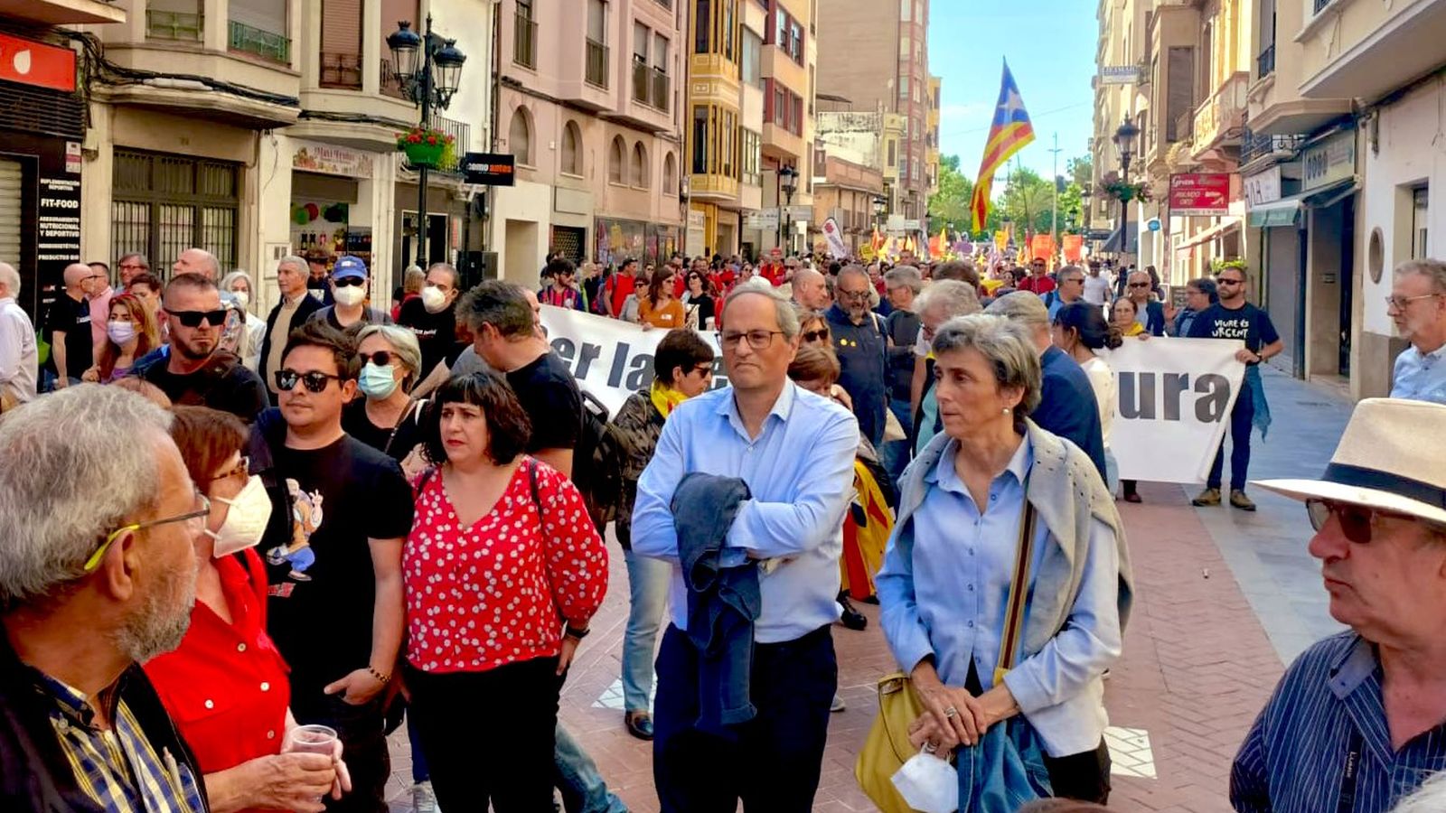 L'expresident de la Generalitat de Catalunya, Quim Torra, en una manifestació a Castelló de la Plana amb motiu del 25 d'Abril