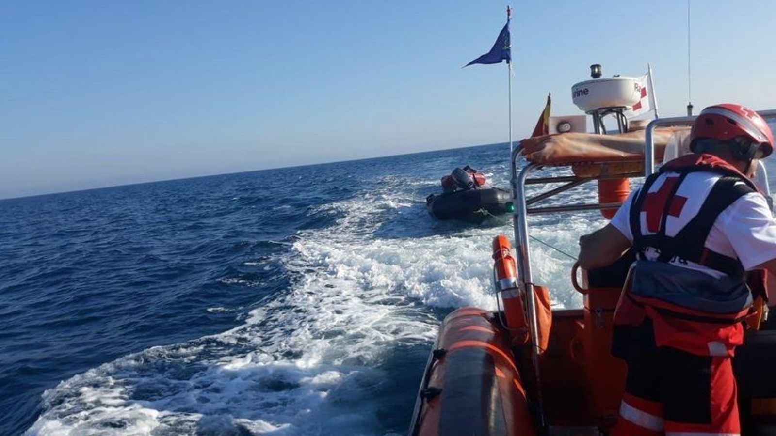 Imatge d'arxiu del moment en que intercepten una pastera a Teulada