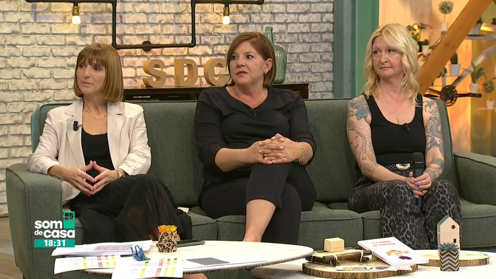 'Som de casa' entrevista la doctora Irene Martínez i dues pacients de Parkinson, María José Mompó i Andrea Hacon