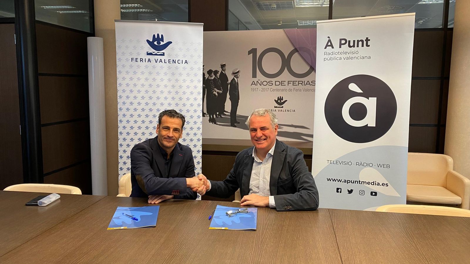 Alfred Costa,  director general d'À Punt, i Jorge Fonbellida, director general de Fira València