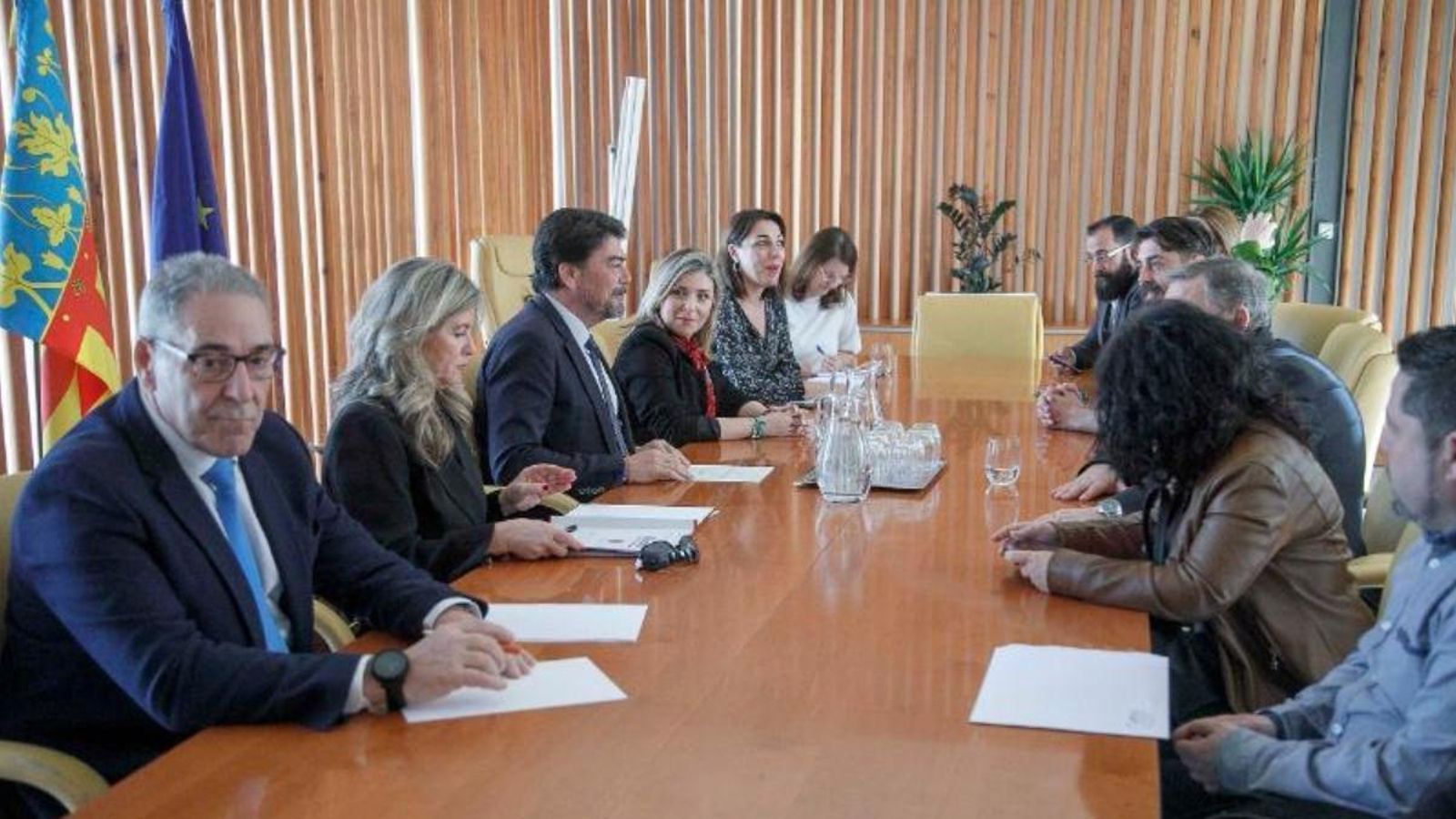 L’Ajuntament d’Alacant ha convocat tots els agents turístics per a analitzar la situació