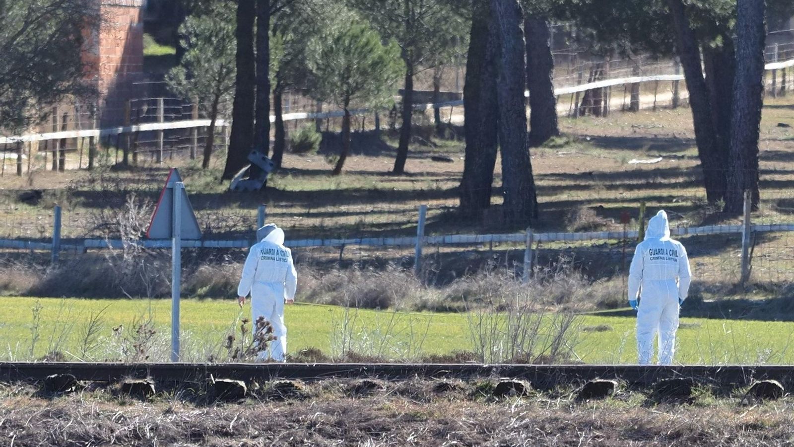 Agents de la Guàrdia Civil en el lloc on van trobar el cos d'Esther López de la Rosa