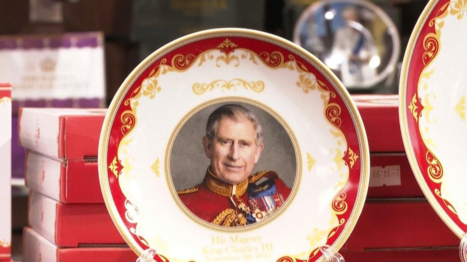 Article commemoratiu de la coronació de Carles III