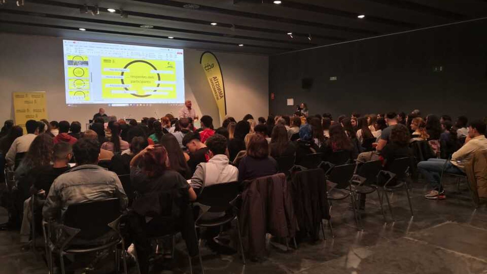 25.03.2024 | Amnistia Internacional organitza la II Trobada d'activistes escolars