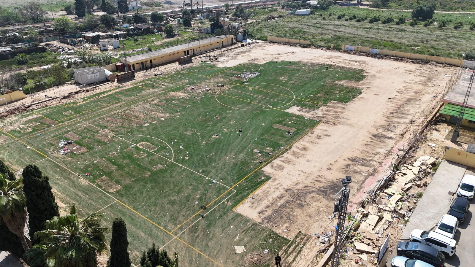 Campa neta en una de les pedanies de València