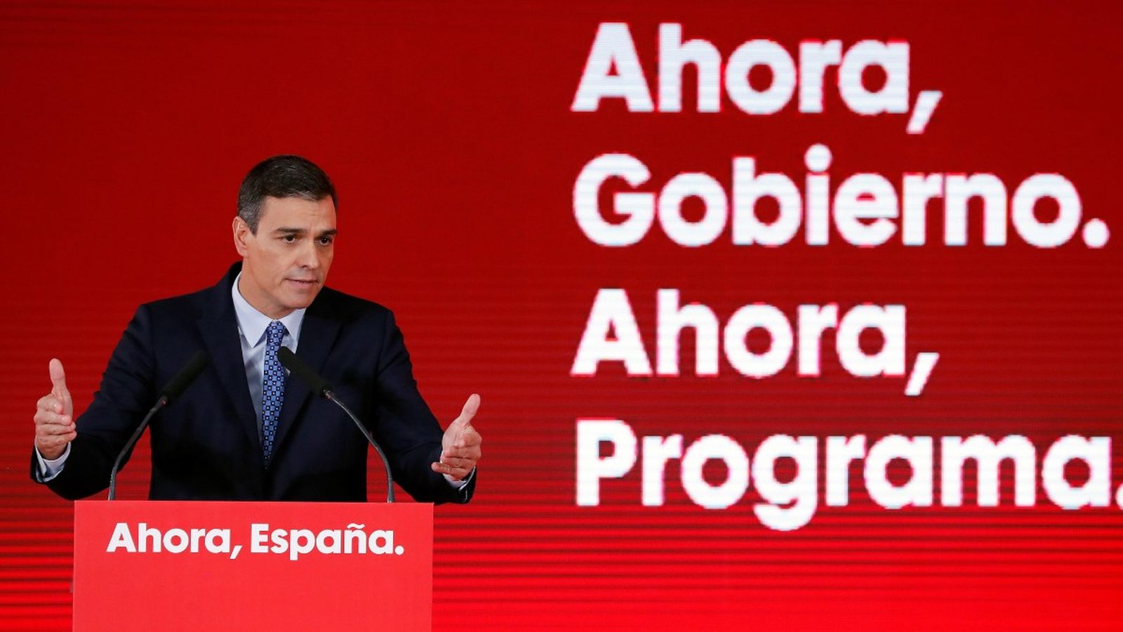 El president del govern en funcions, Pedro Sánchez, presenta els 35 compromisos socials del PSOE