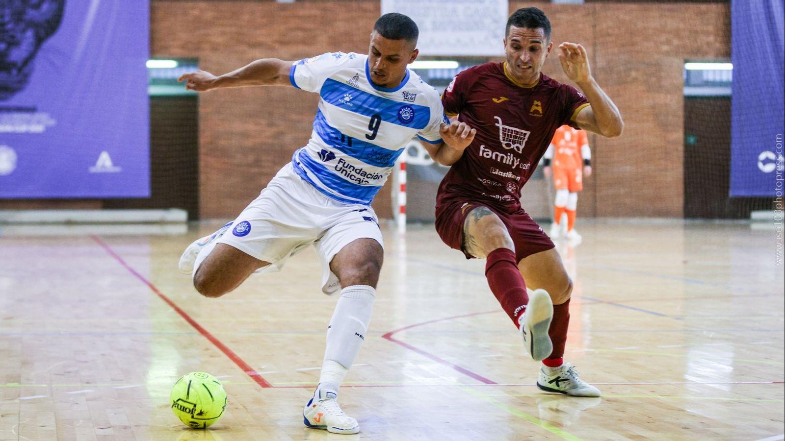Imatge del partit entre el Màlaga i l'Alzira