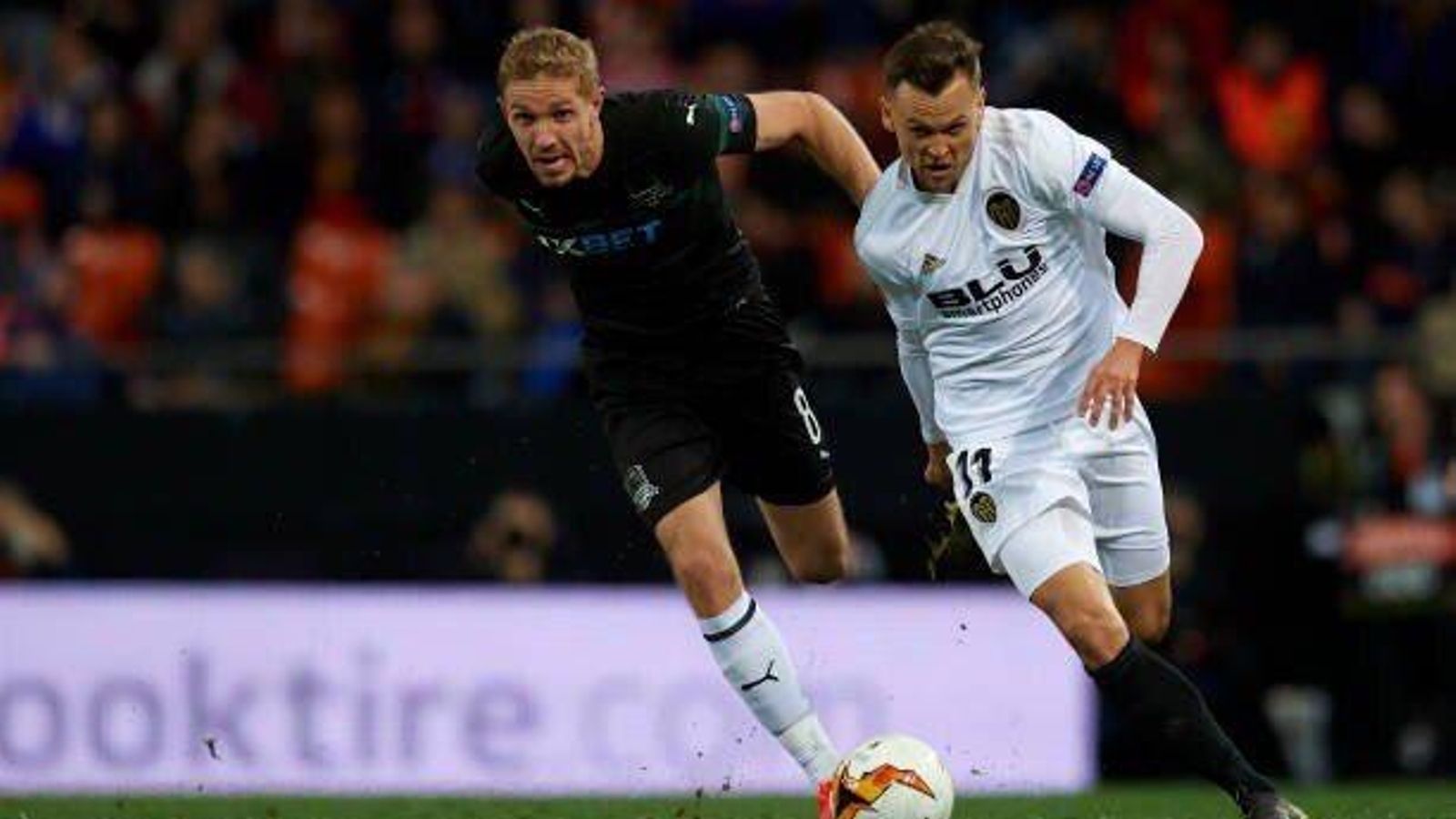 Denis Txérixev, en un partit amb el València CF