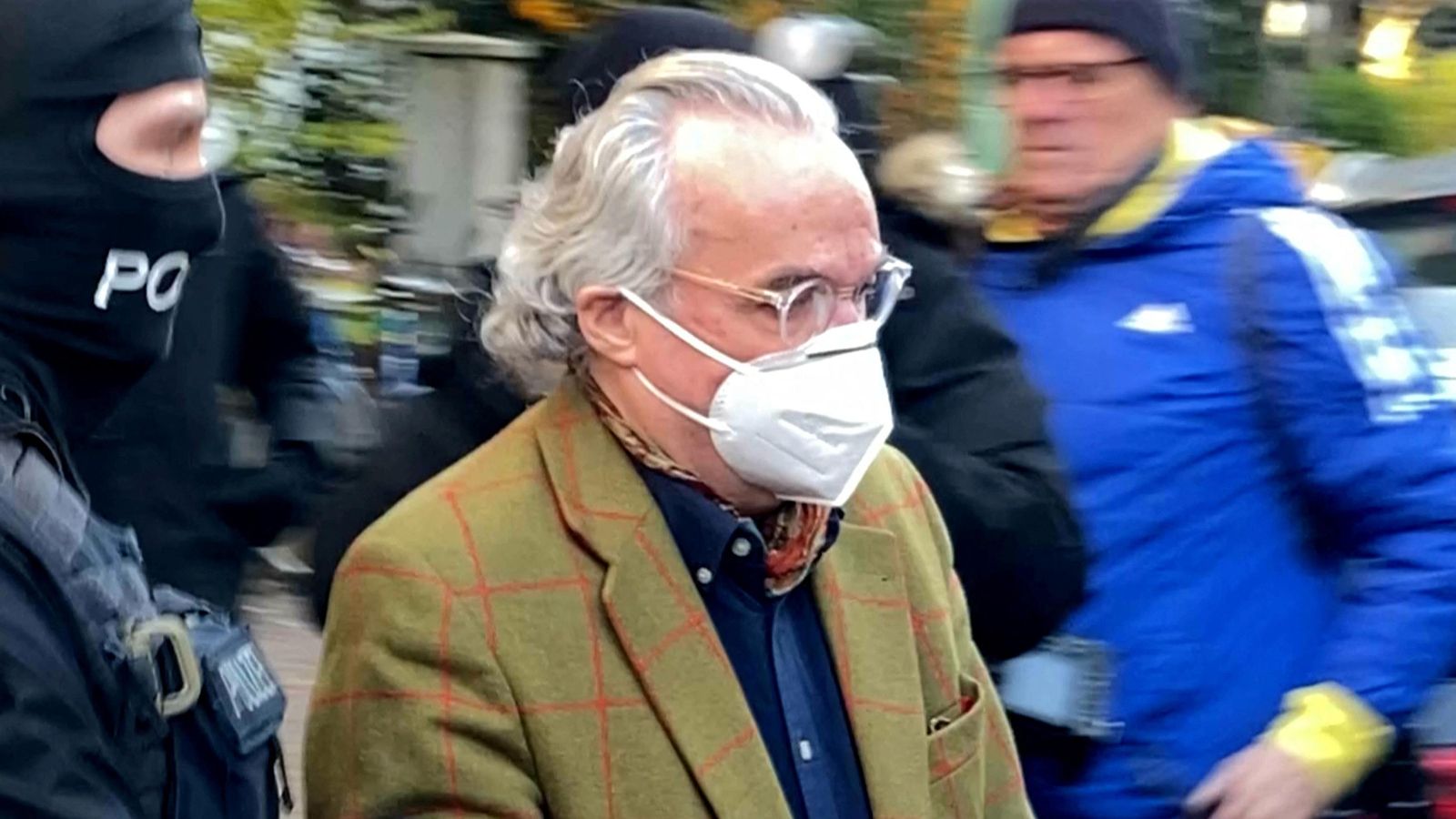 Agents alemanys detenen Heinrich XIII, el noble que presumptament liderava l'intent de colp d'estat