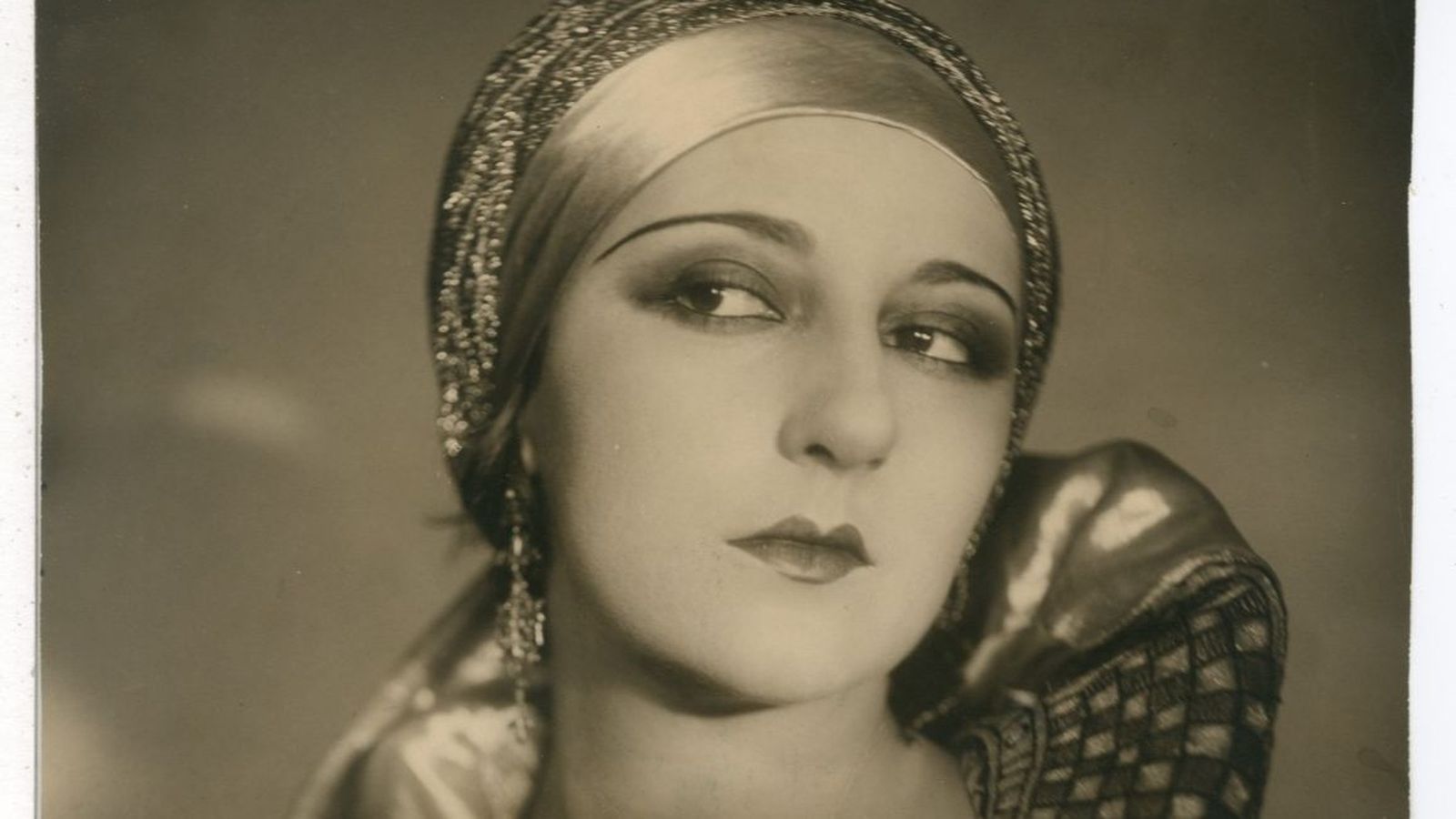 L'exposició pretén posar en valor la tasca d'Helena Cortesina, la primera cineasta espanyola