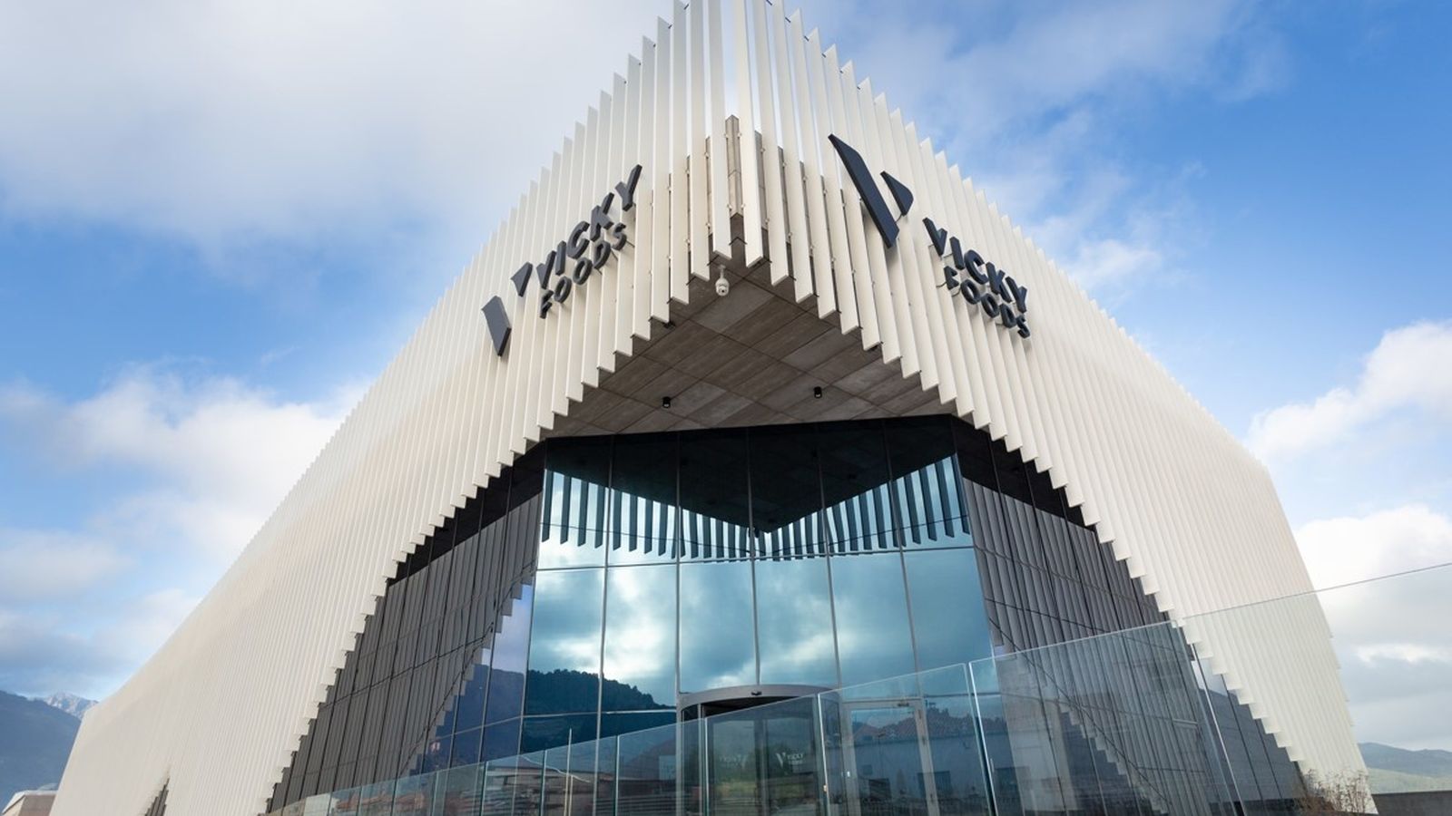 Façana de la companyia valenciana, en arxiu